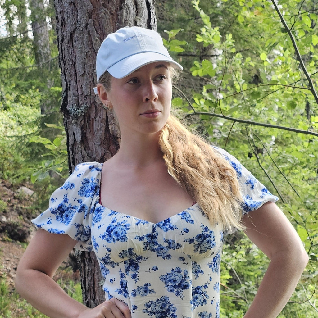 Menad Att Vara-Pastel Blue Cap